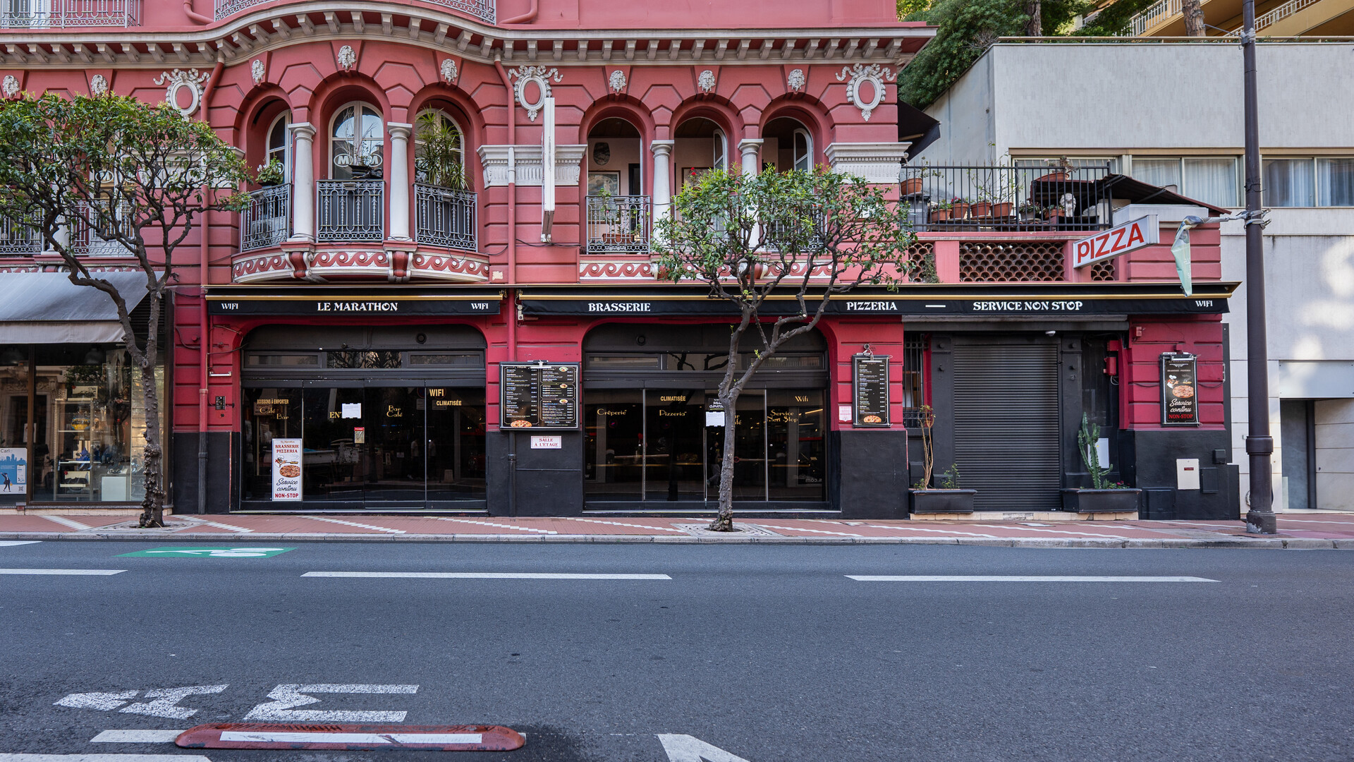 Free Commercial property - rue Grimaldi