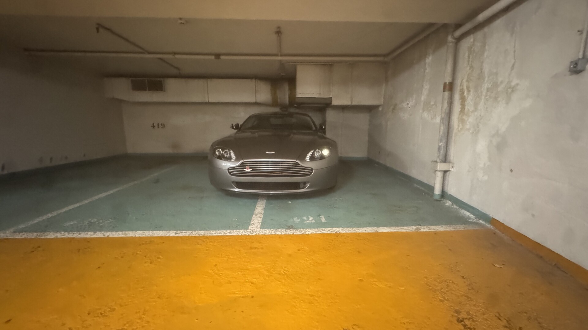 Double parking Herakleia à vendre