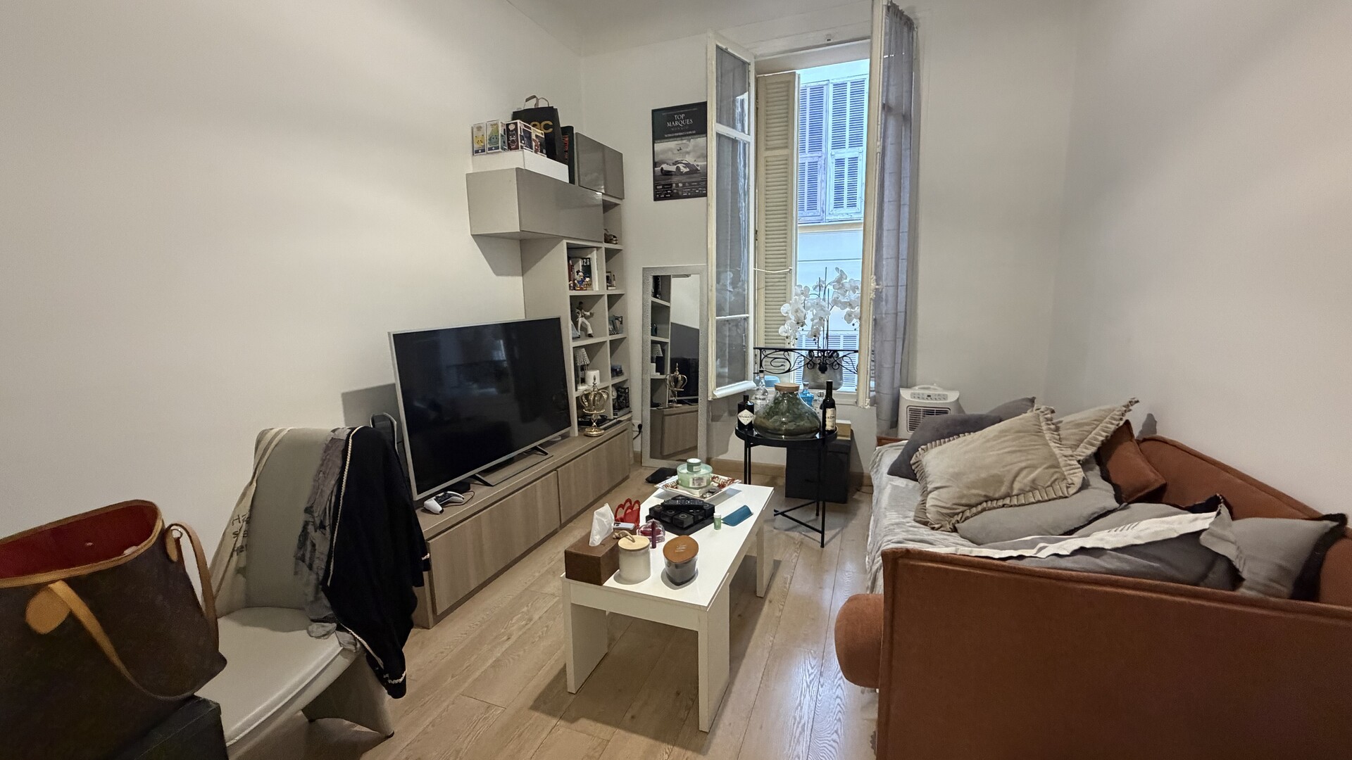 Deux pièces Villa Barbarin