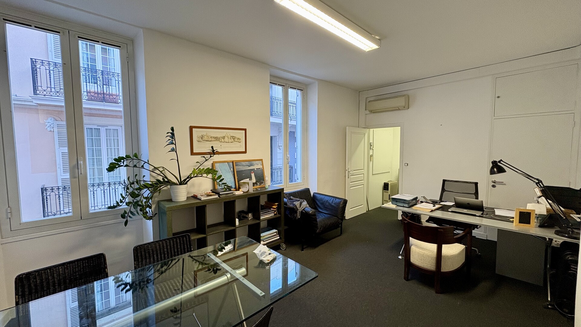 3 Pièces bureau situé en plein coeur de la Condamine