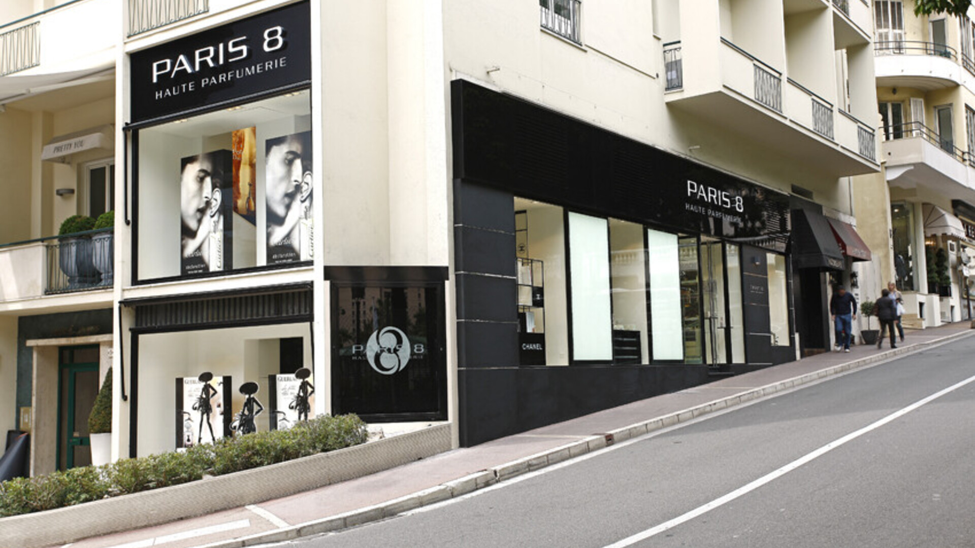 MURS COMMERCIAUX LOUES - CARRE D'OR