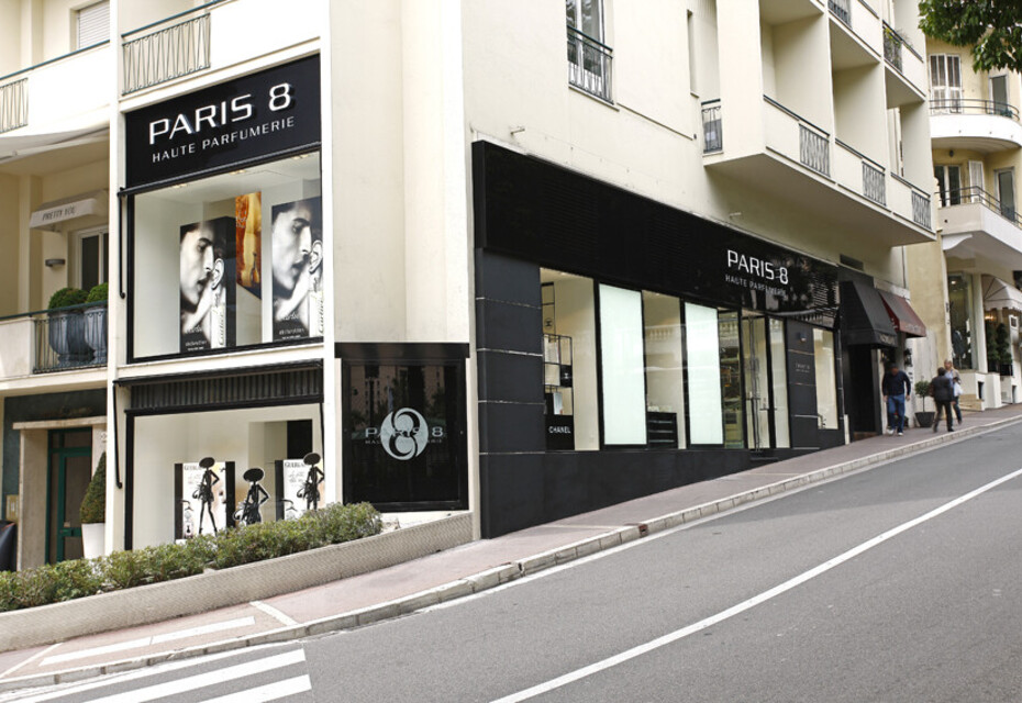 Leased Commercial Premises – Carré d’Or